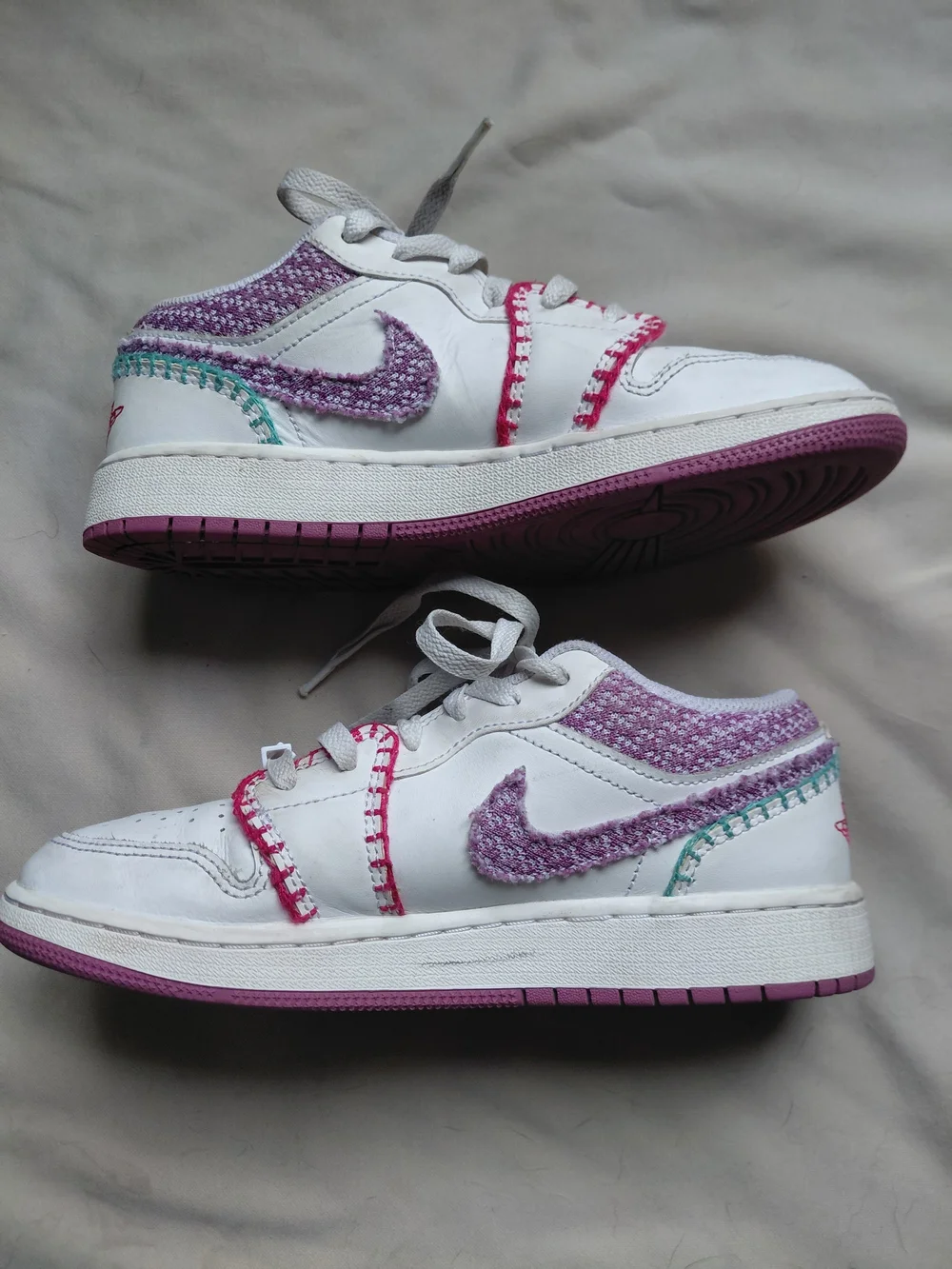 Jordan white leather